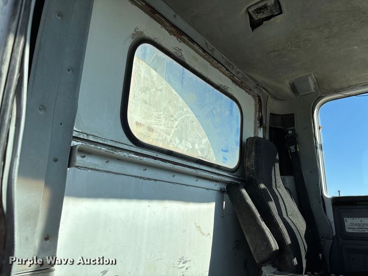 image for item FC5737 1987 GMC 9500 water truck