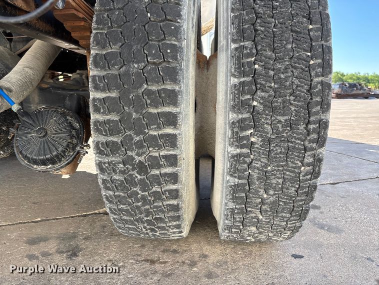 image for item FC5737 1987 GMC 9500 water truck