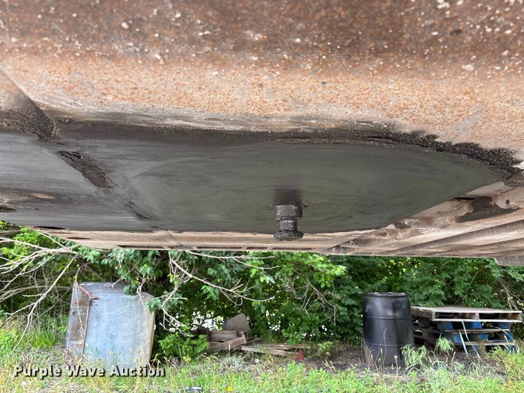 image for item FC5837 2008 Strick dry van trailer