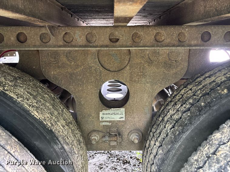 image for item FC5837 2008 Strick dry van trailer