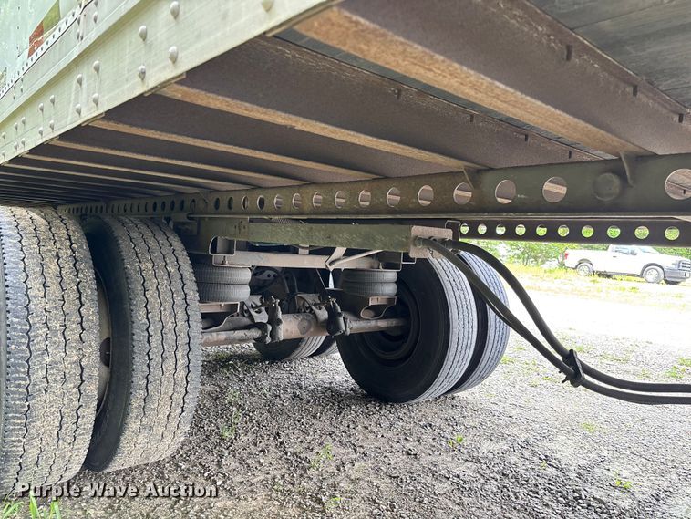 image for item FC5837 2008 Strick dry van trailer