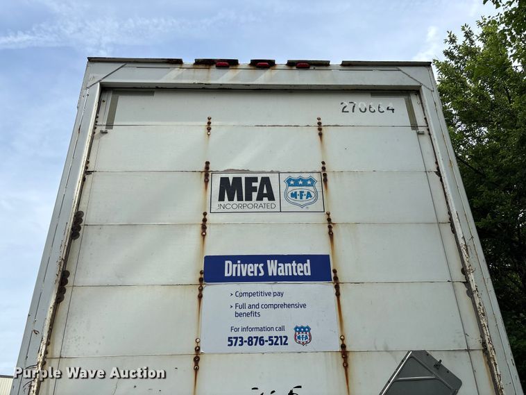 image for item FC5837 2008 Strick dry van trailer