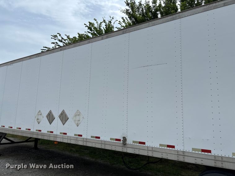 image for item FC5837 2008 Strick dry van trailer