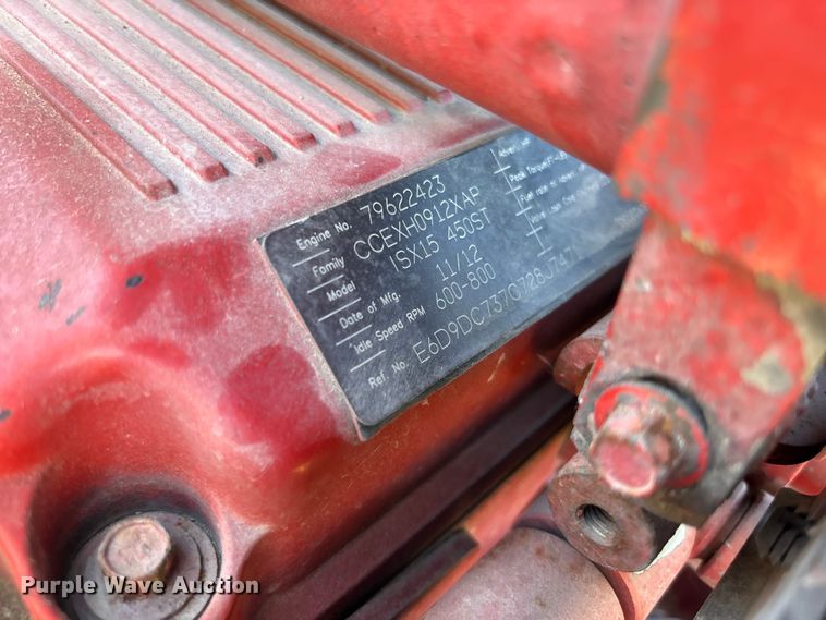 image for item FC5854 2013 Kenworth T660 semi truck