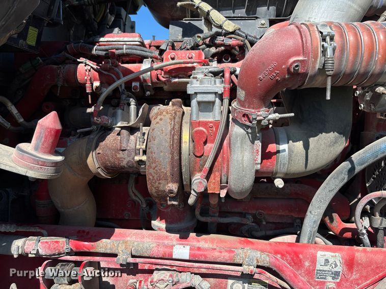 image for item FC5854 2013 Kenworth T660 semi truck