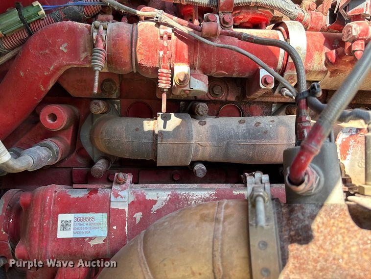 image for item FC5854 2013 Kenworth T660 semi truck