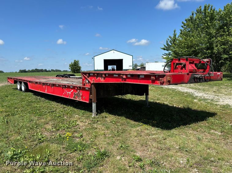 image for item FC5855 2004 Trail King TK70HT-523 drop deck hydraulic tail equipment trailer