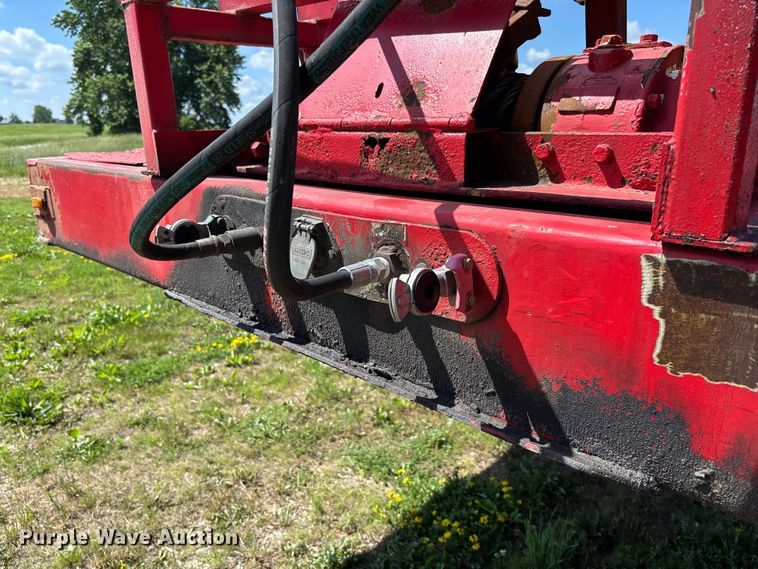 image for item FC5855 2004 Trail King TK70HT-523 drop deck hydraulic tail equipment trailer
