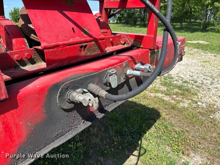 image for item FC5855 2004 Trail King TK70HT-523 drop deck hydraulic tail equipment trailer