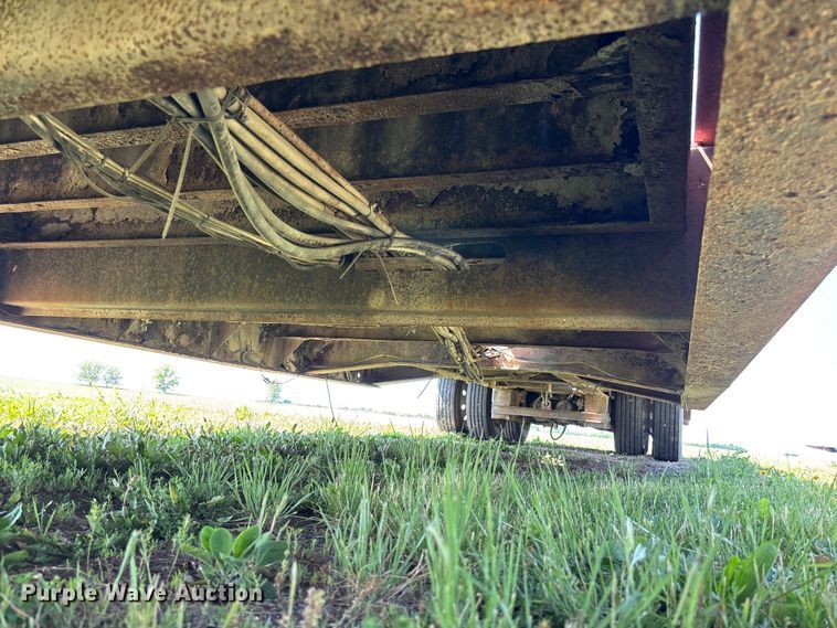 image for item FC5855 2004 Trail King TK70HT-523 drop deck hydraulic tail equipment trailer