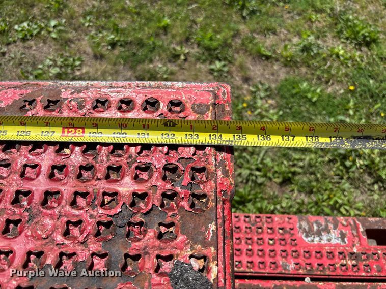 image for item FC5855 2004 Trail King TK70HT-523 drop deck hydraulic tail equipment trailer