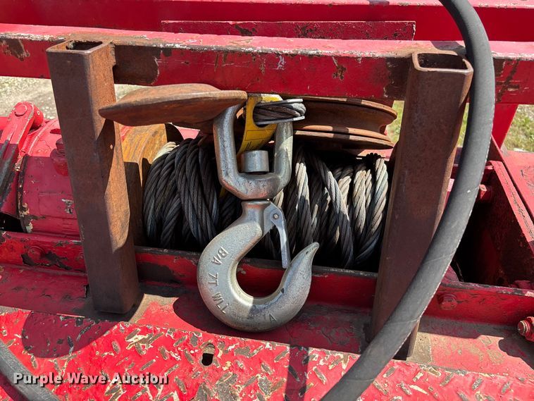 image for item FC5855 2004 Trail King TK70HT-523 drop deck hydraulic tail equipment trailer
