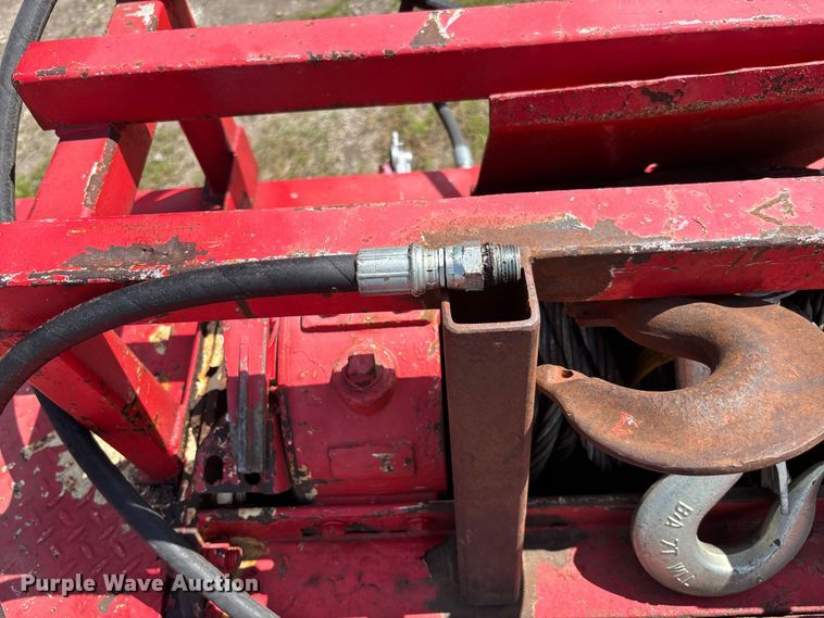 image for item FC5855 2004 Trail King TK70HT-523 drop deck hydraulic tail equipment trailer