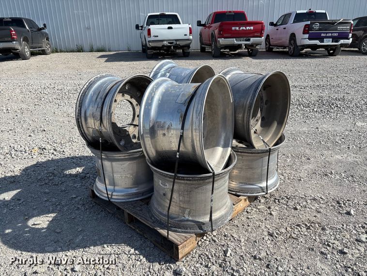 image for item FC5866 (8) 22.5x14.00 wheels
