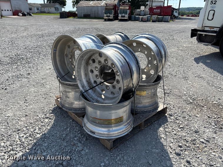 image for item FC5866 (8) 22.5x14.00 wheels