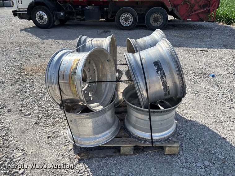 image for item FC5868 (8) 22.5x14.00 wheels