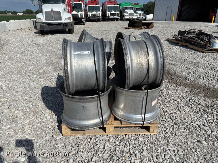image for item FC5869 (8) 22.5x14.00 wheels