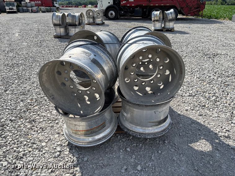 image for item FC5870 (8) 22.5x14.00 wheels