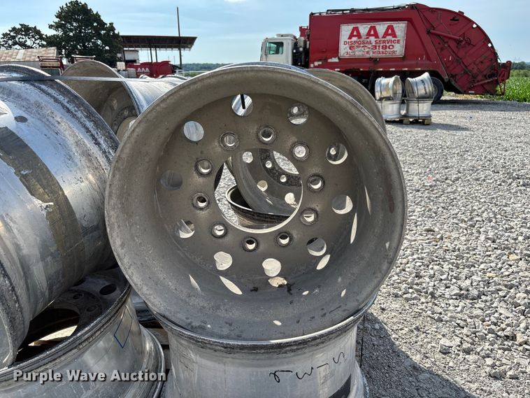 image for item FC5870 (8) 22.5x14.00 wheels