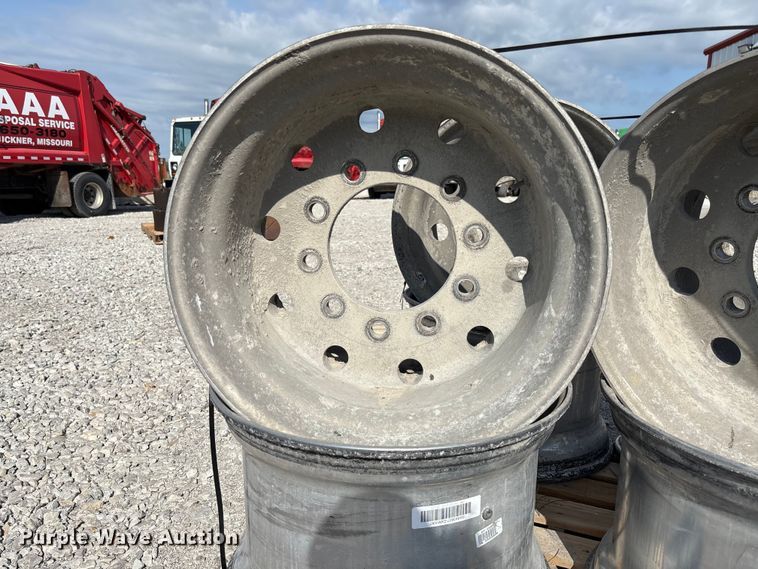 image for item FC5870 (8) 22.5x14.00 wheels