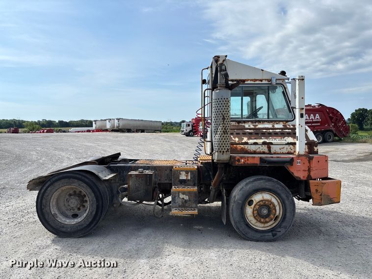 image for item FC5871 2012 Cargotec Solutions yard truck