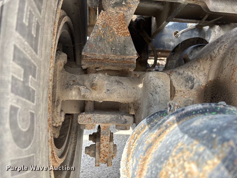 image for item FC5871 2012 Cargotec Solutions yard truck