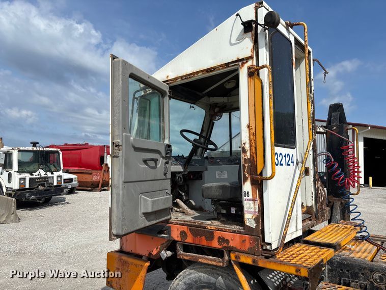 image for item FC5871 2012 Cargotec Solutions yard truck