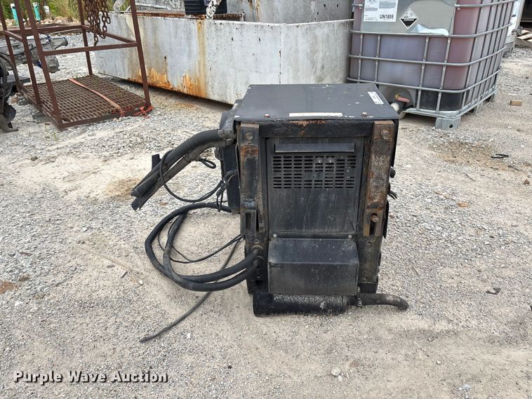 image for item FC5906 Thermo-King TriPac Evolution auxiliary power unit