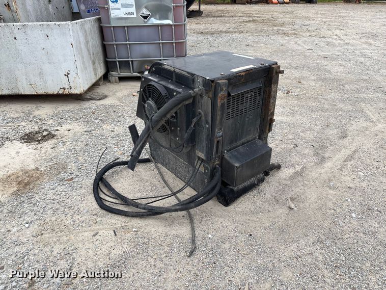image for item FC5906 Thermo-King TriPac Evolution auxiliary power unit