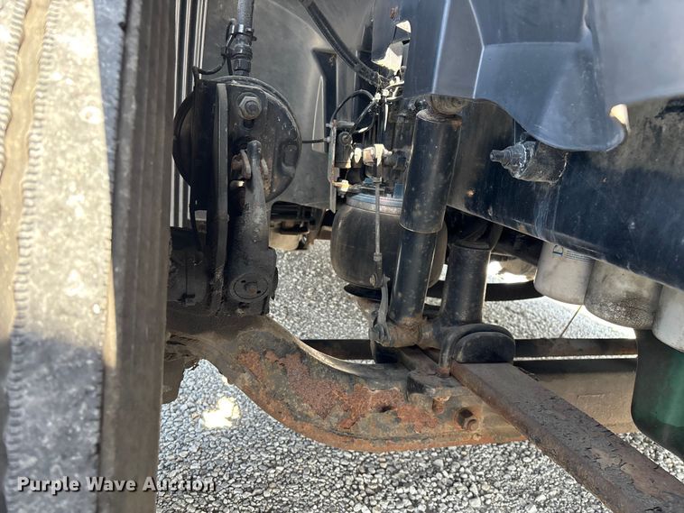 image for item FG0372 2014 Volvo VN Series semi truck