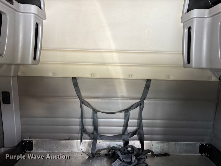 image for item FG0373 2005 Peterbilt 379 semi truck