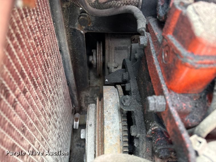image for item FG0374 2004 Peterbilt 379 semi truck