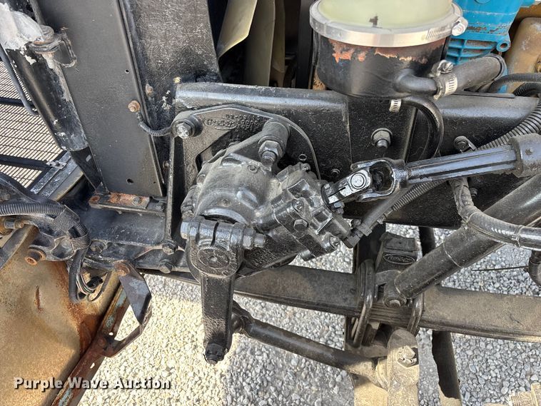 image for item FG0374 2004 Peterbilt 379 semi truck
