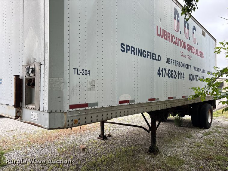 image for item FG0384 1986 Strick dry van trailer