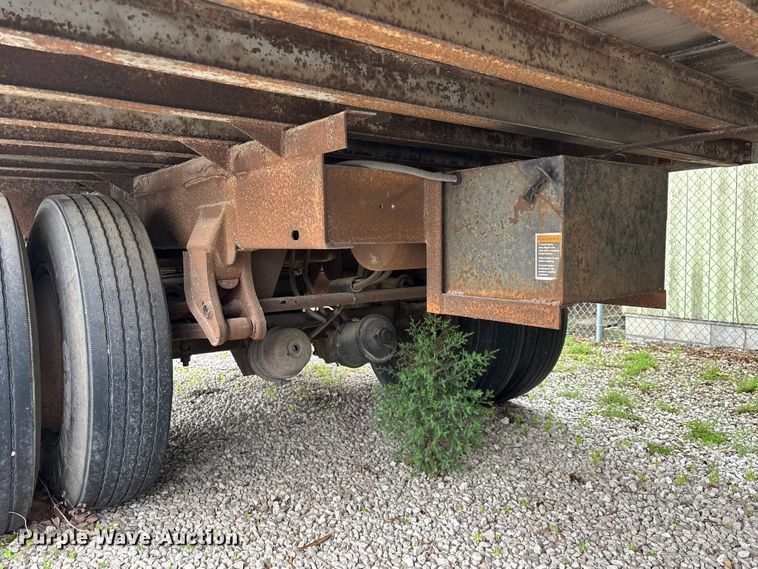 image for item FG0384 1986 Strick dry van trailer