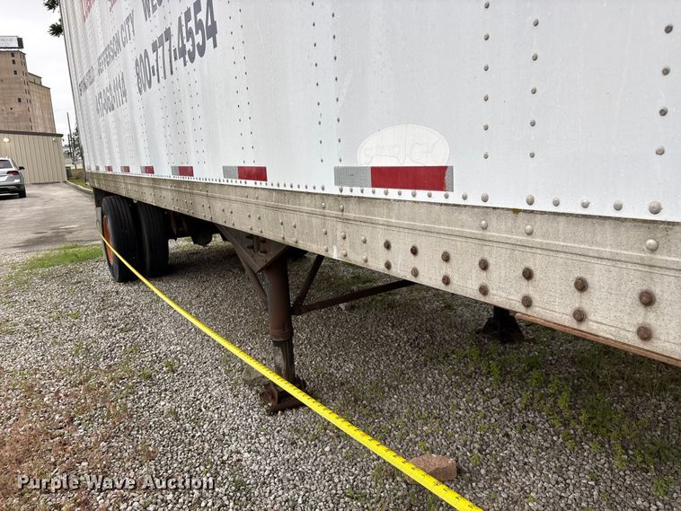 image for item FG0384 1986 Strick dry van trailer