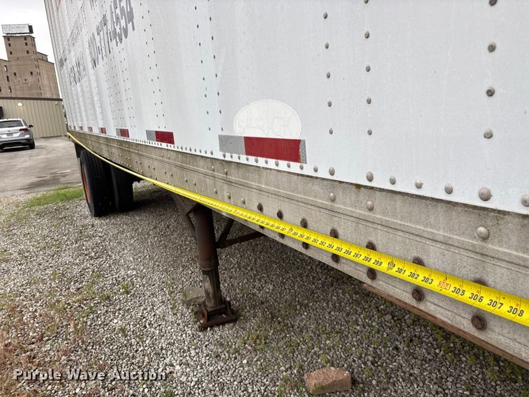 image for item FG0384 1986 Strick dry van trailer