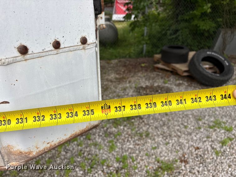 image for item FG0384 1986 Strick dry van trailer