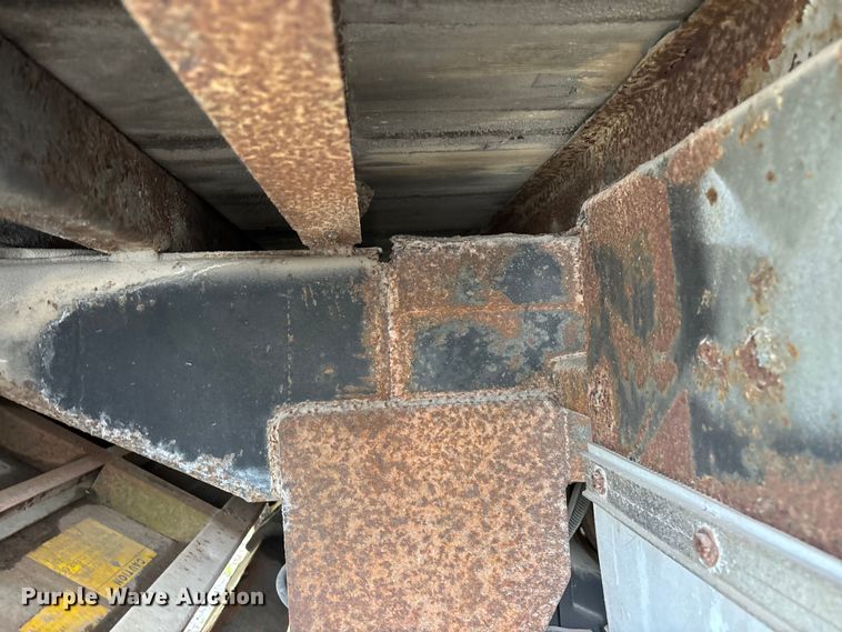 image for item FG0384 1986 Strick dry van trailer