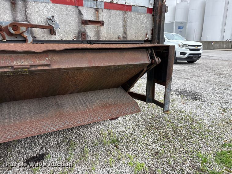 image for item FG0384 1986 Strick dry van trailer