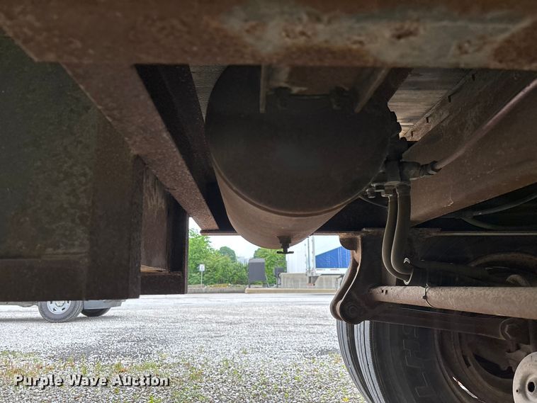 image for item FG0384 1986 Strick dry van trailer