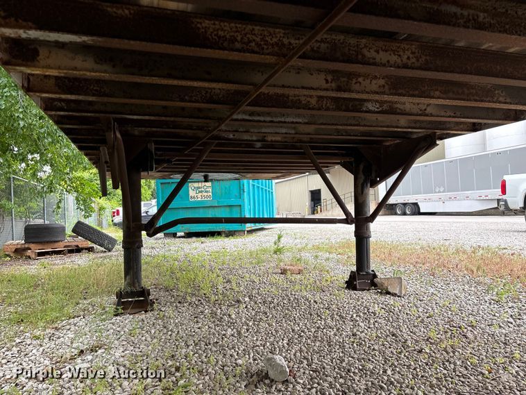 image for item FG0384 1986 Strick dry van trailer