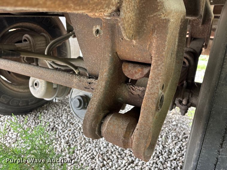 image for item FG0384 1986 Strick dry van trailer