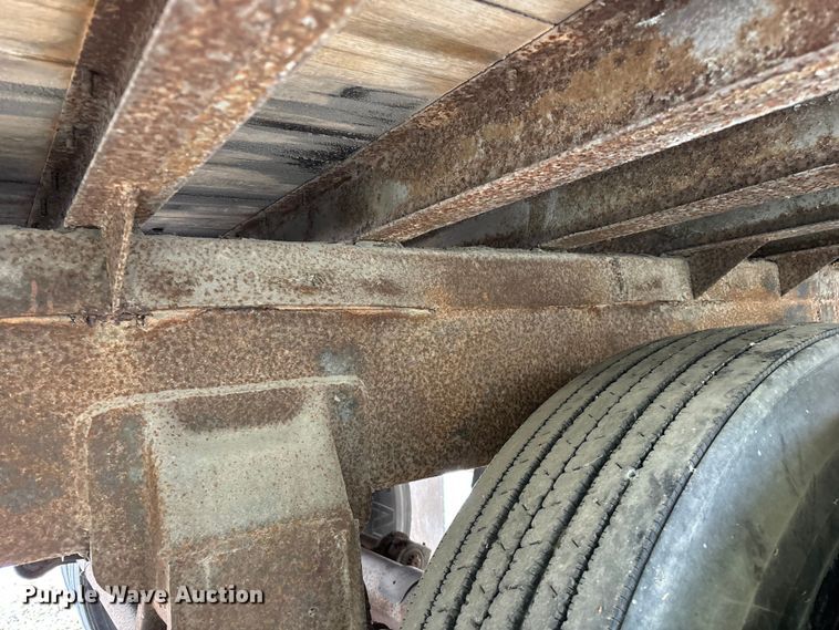 image for item FG0384 1986 Strick dry van trailer