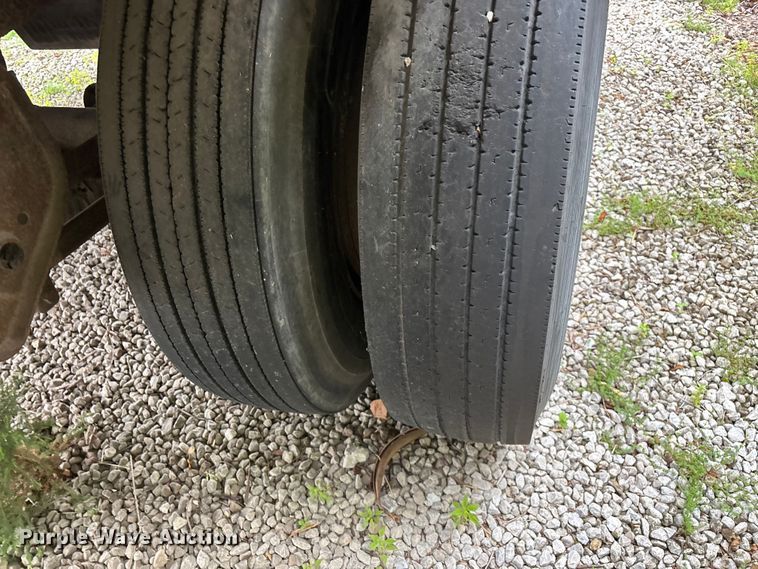 image for item FG0384 1986 Strick dry van trailer