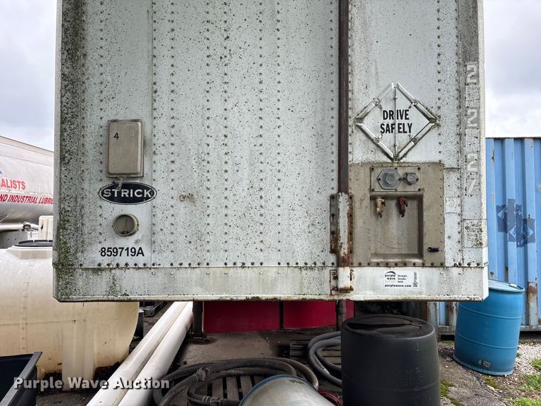 image for item FG0387 1985 Strick dry van trailer