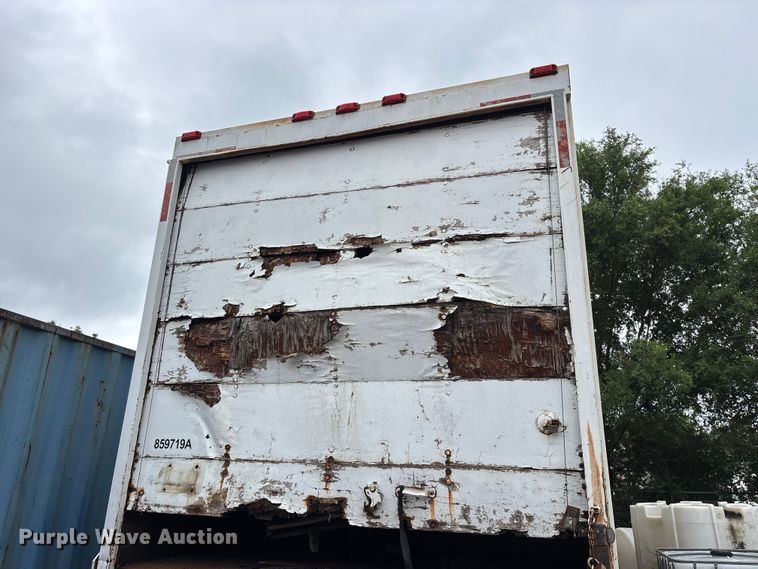 image for item FG0387 1985 Strick dry van trailer