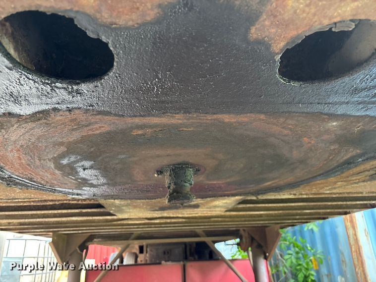 image for item FG0387 1985 Strick dry van trailer