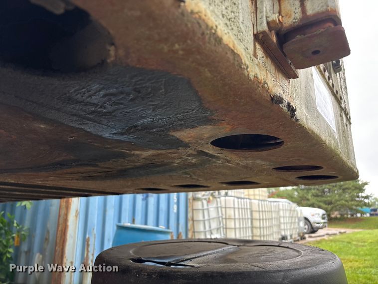 image for item FG0387 1985 Strick dry van trailer