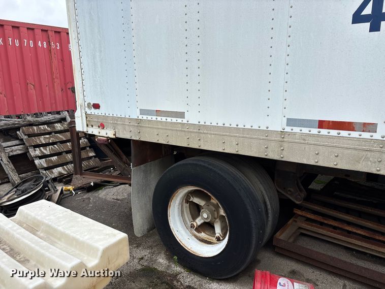 image for item FG0387 1985 Strick dry van trailer